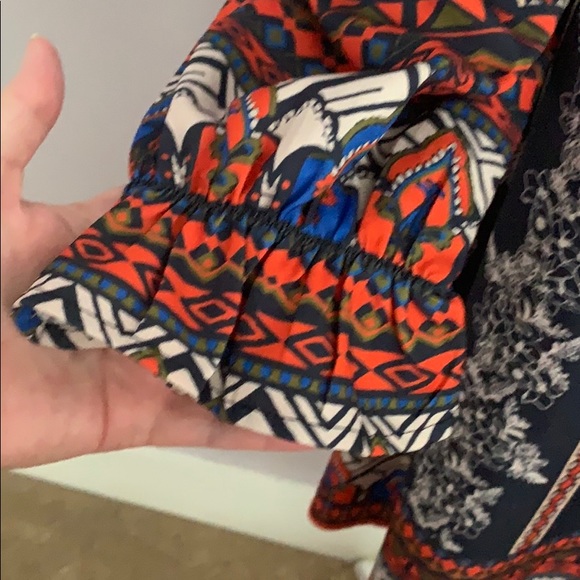 Adorable Chelsea & Violet off shoulder dress - Picture 2 of 4